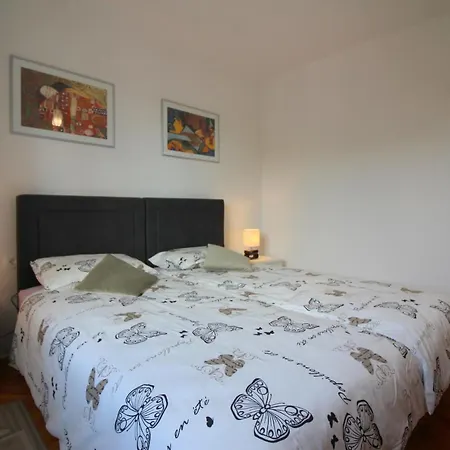 Appartement Agata In Center